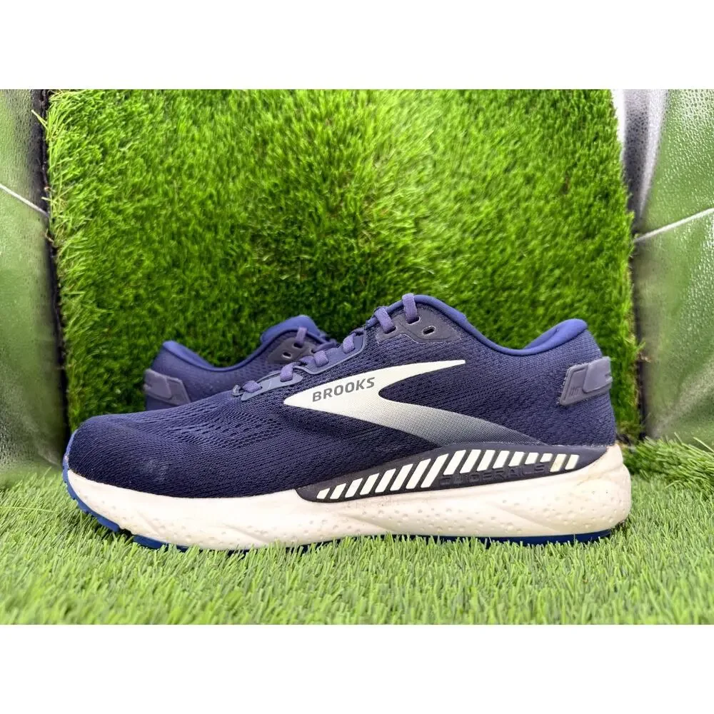 Brooks Beast GTS 24 1104251D452 Athletic Sneaker Men's 10.5D Purple Mesh Running